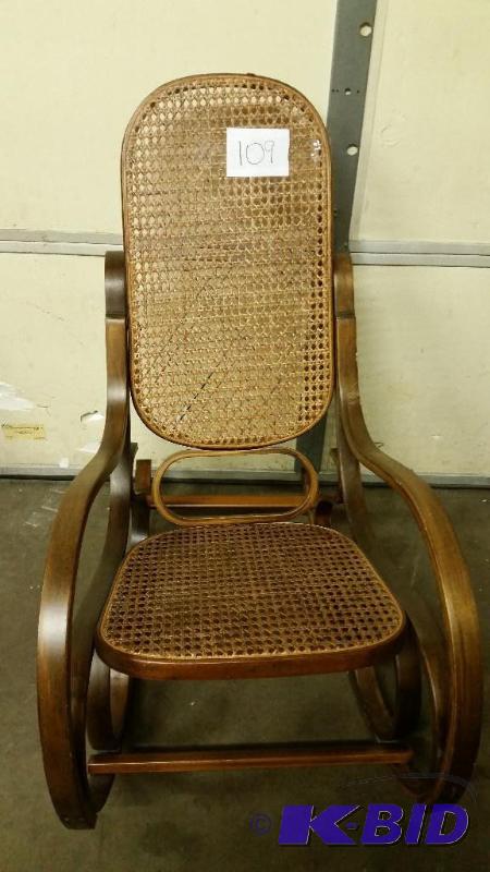 lot 109 image: Rocking Chair