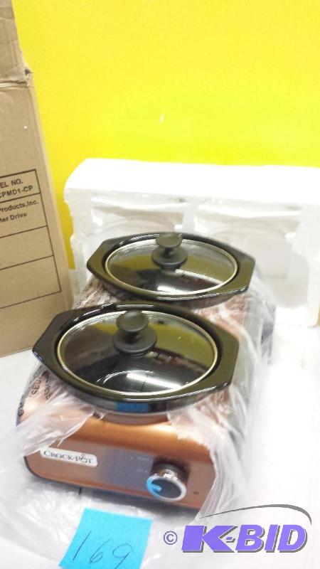 lot 169 image: Crock Pot