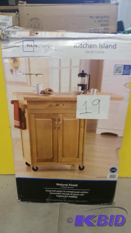 lot 19 image: Mainstay Kitchen Island