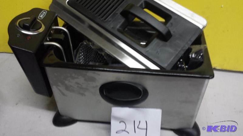 lot 214 image: Bella Fryer