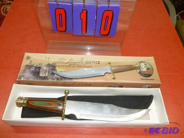 lot 10 image: 15" Bowie knife. Sam houston edition. Ap...