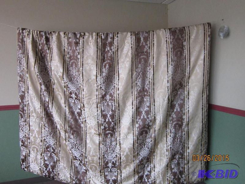 Welland Queen Bedding Set