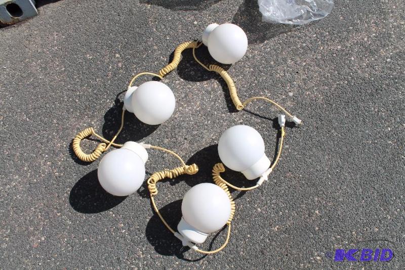 5 Party Lights In String 110 Volts In Working...