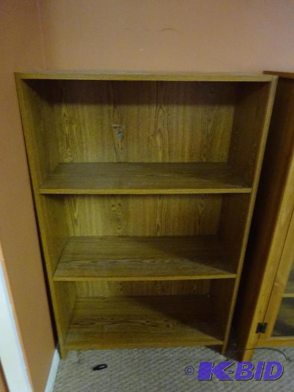 lot 42 image: Book Shelf