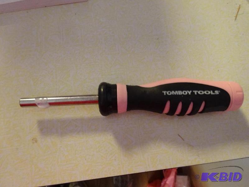 lot 67 image: Tomboy Tools Screwdriver With Bits