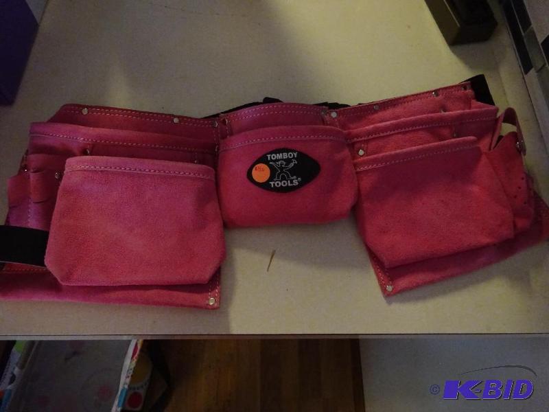 lot 71 image: Tomboy Tools Tool Belt