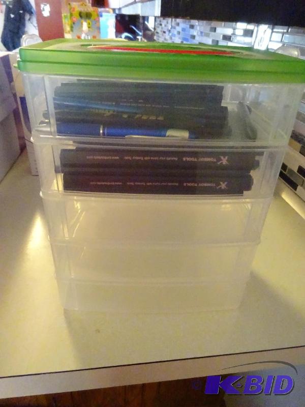 lot 76 image: Stackable Bins