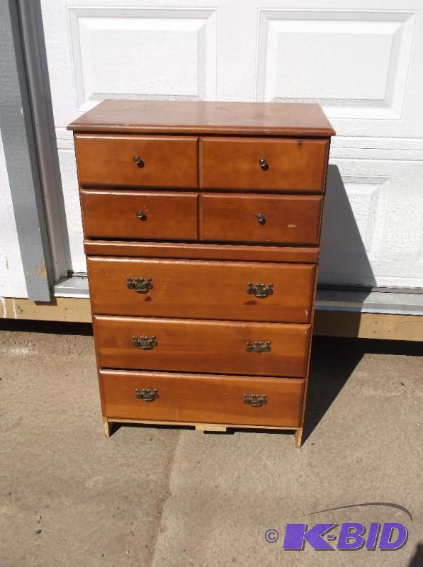 lot 127 image: Nice 5 drawer dresser measuring 26 78" ...