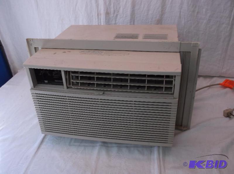 lot 132 image: White Westinghouse BTU  HR. 5050 window air ...