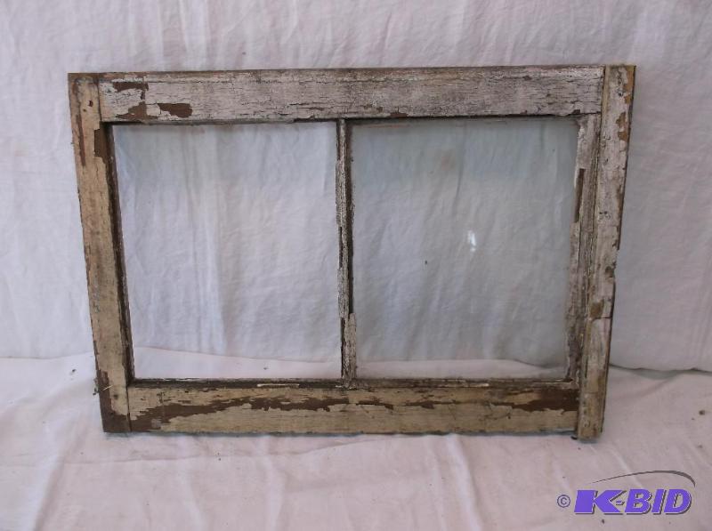 lot 138 image: Vintage 2 pain window measuring 23 38" ...