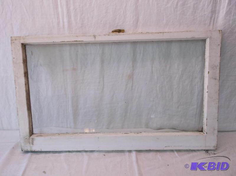 lot 139 image: Vintage window measuring 33 34" L x 19 ...