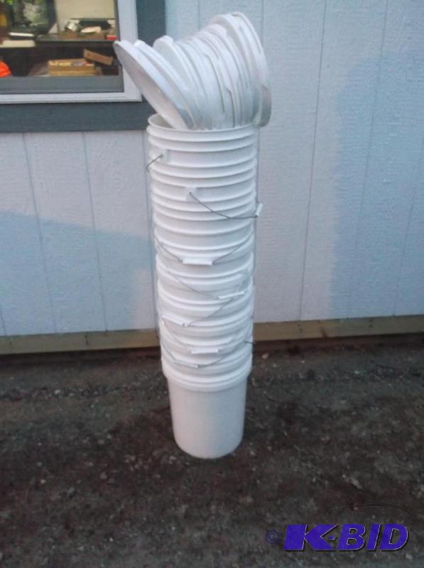 lot 178 image: 10 food grade pails with lids....