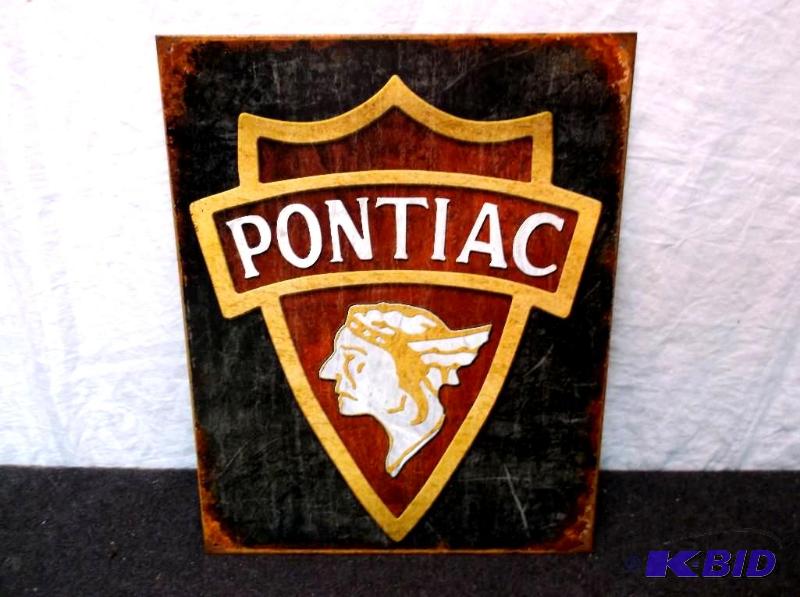 lot 18 image: Collectable Pontiac sign measuring 12 12&quo...