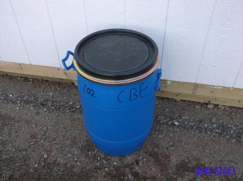 lot 185 image: 20 gallon food grade barrel with locking ring...