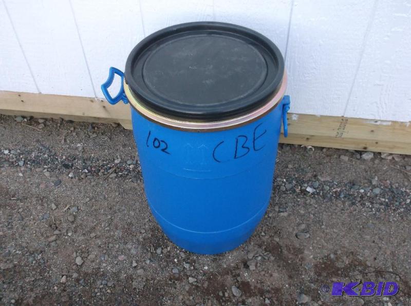 lot 186 image: 20 gallon food grade barrel with locking ring...