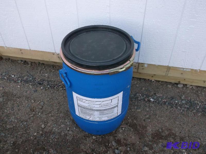 lot 188 image: 20 gallon food grade barrel with locking ring...