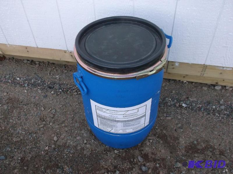 lot 189 image: 20 gallon food grade barrel with locking ring...