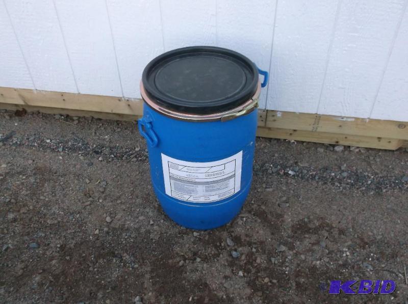 lot 190 image: 20 gallon food grade barrel with locking ring...