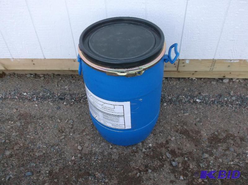 lot 192 image: 20 gallon food grade barrel with locking ring...