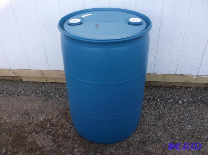lot 200 image: 55 gallon food grade barrel....