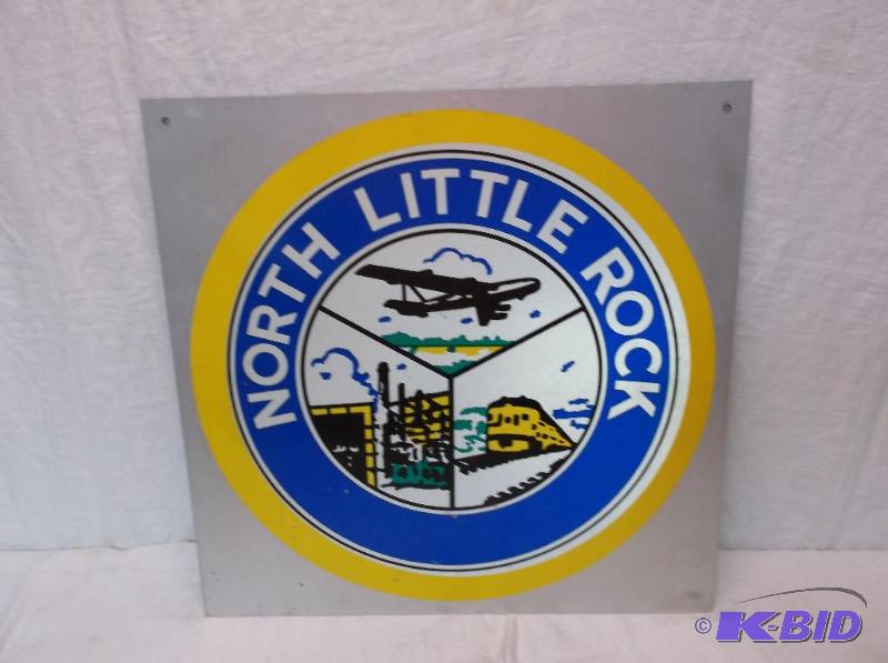 lot 49 image: Heavy gage metal sign measuring 18" x 18...