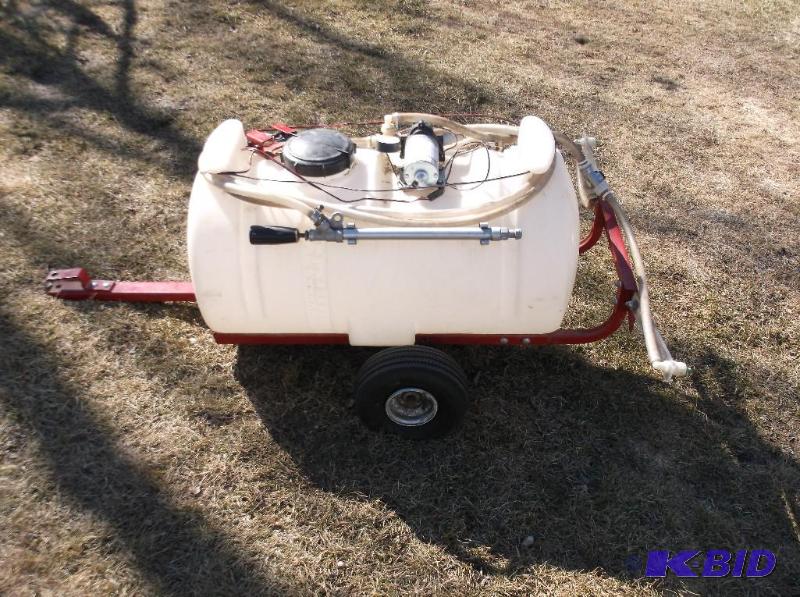 lot 85 image: Nice pull behind sprayer with 26 gallon tank ...