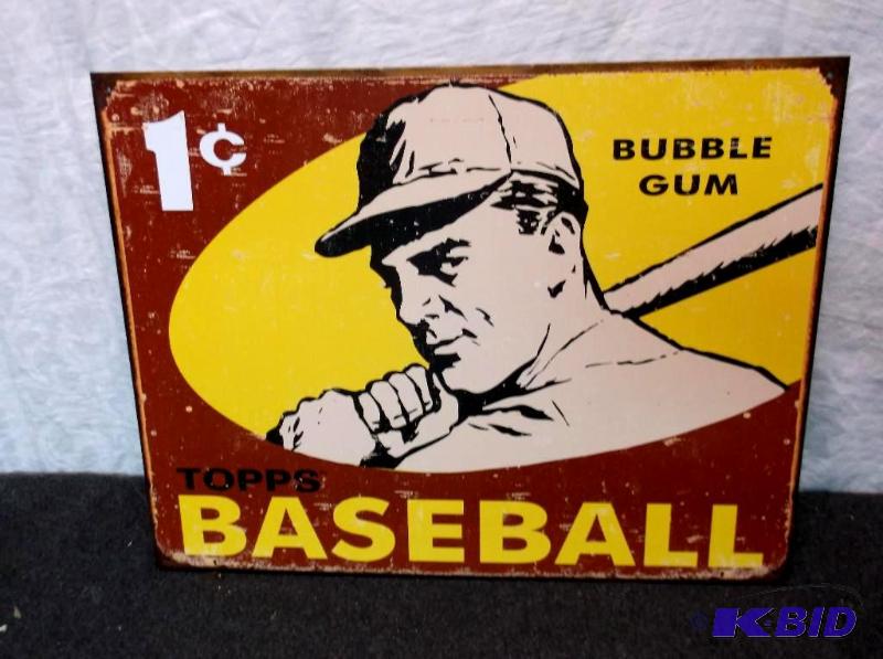 lot 9 image: Collectable Topps Baseball sign measuring 16&...