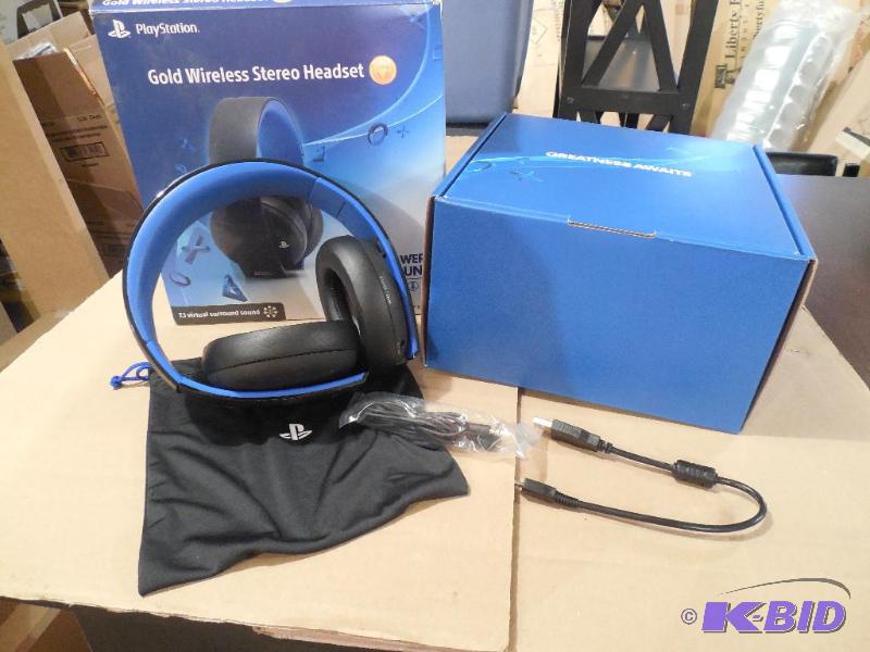 lot 5 image: Playstation Gold Wireless Stereo Headset