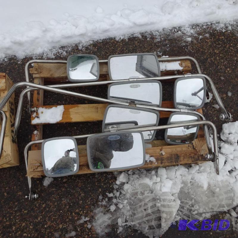 lot 10 image: 2 lefts and 2 rights mirrors for P-30 utilima...
