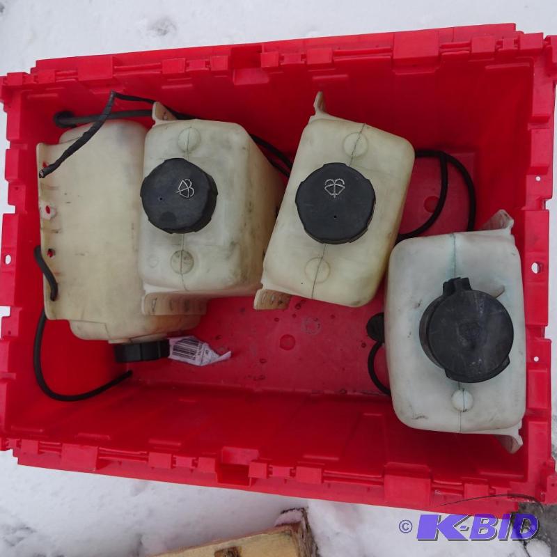 lot 16 image: 4 washer fluid bottles with pumps for P-30 ut...