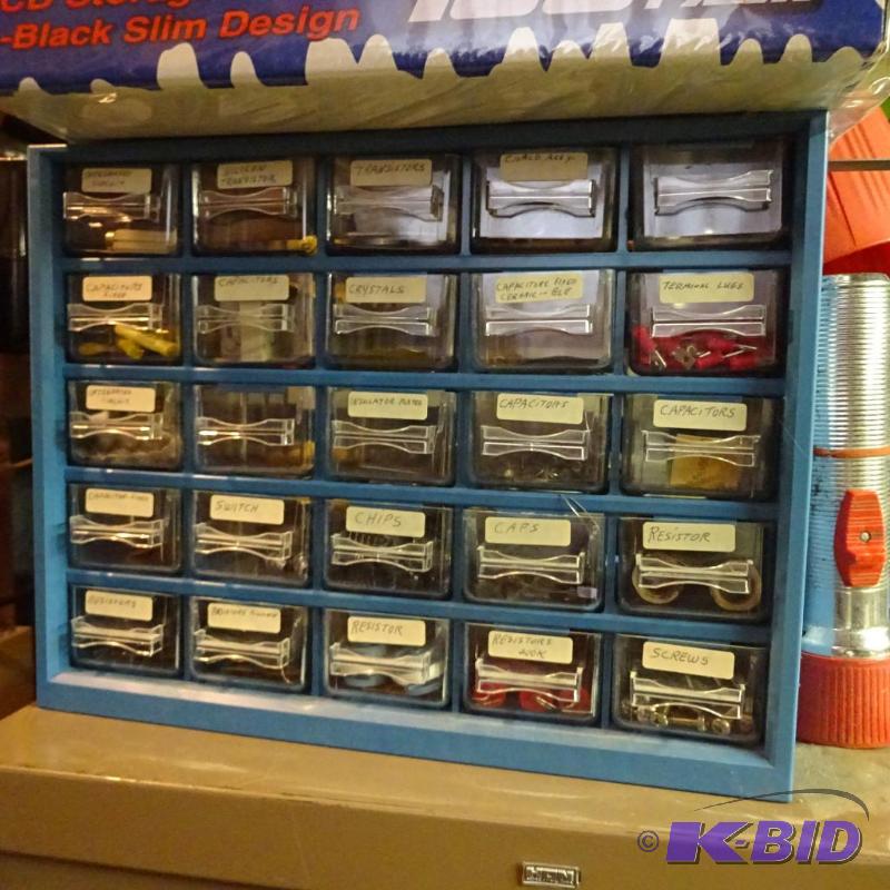 lot 108 image: 25 Drawer hardware Cabinet...