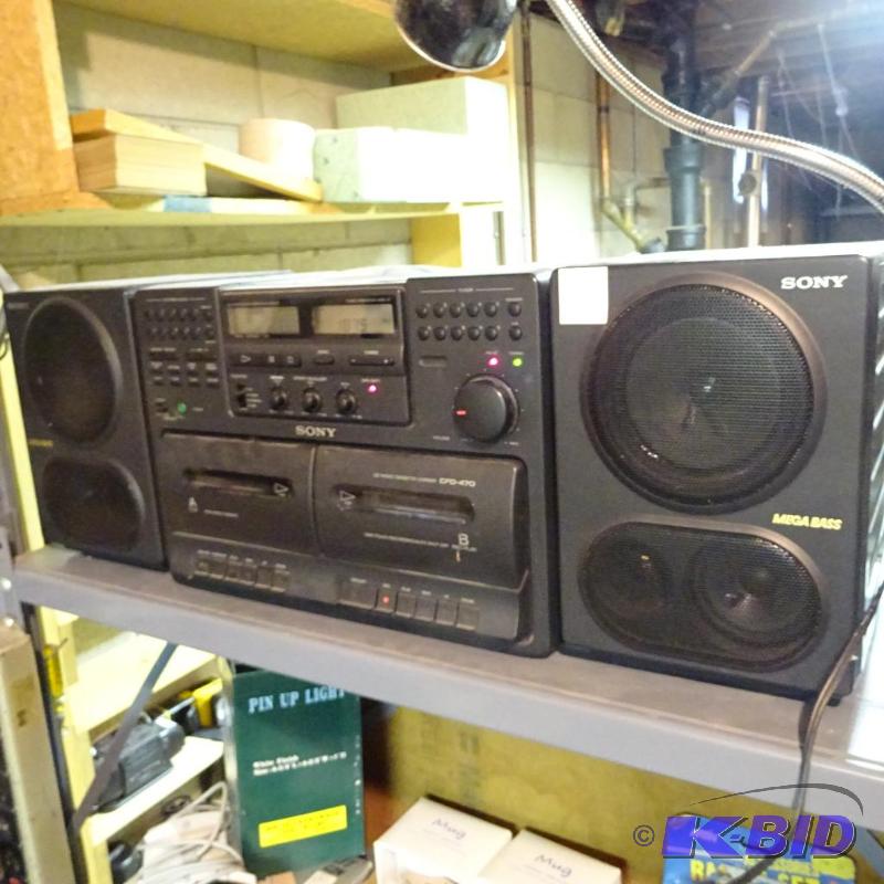 lot 134 image: Sony AM FM Cassette Stereo and CD Radio Works...