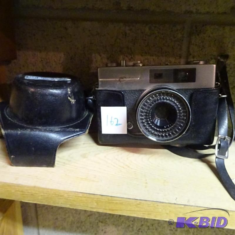 lot 162 image: Wards XP500 Camera...