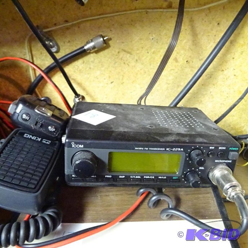 lot 18 image: Icom PM Transceiver IC-229A...