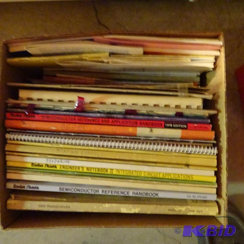 lot 207 image: Misc Electronics and Ham Radio Books...