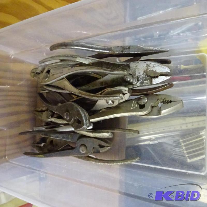 lot 239 image: Misc Pliers...