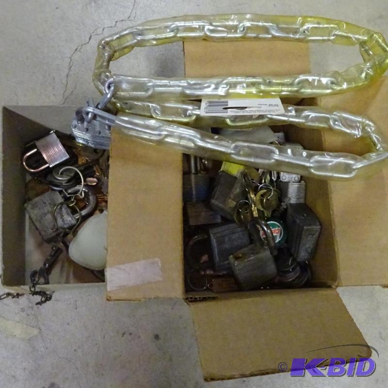 lot 271 image: Misc Keys and Padlocks...