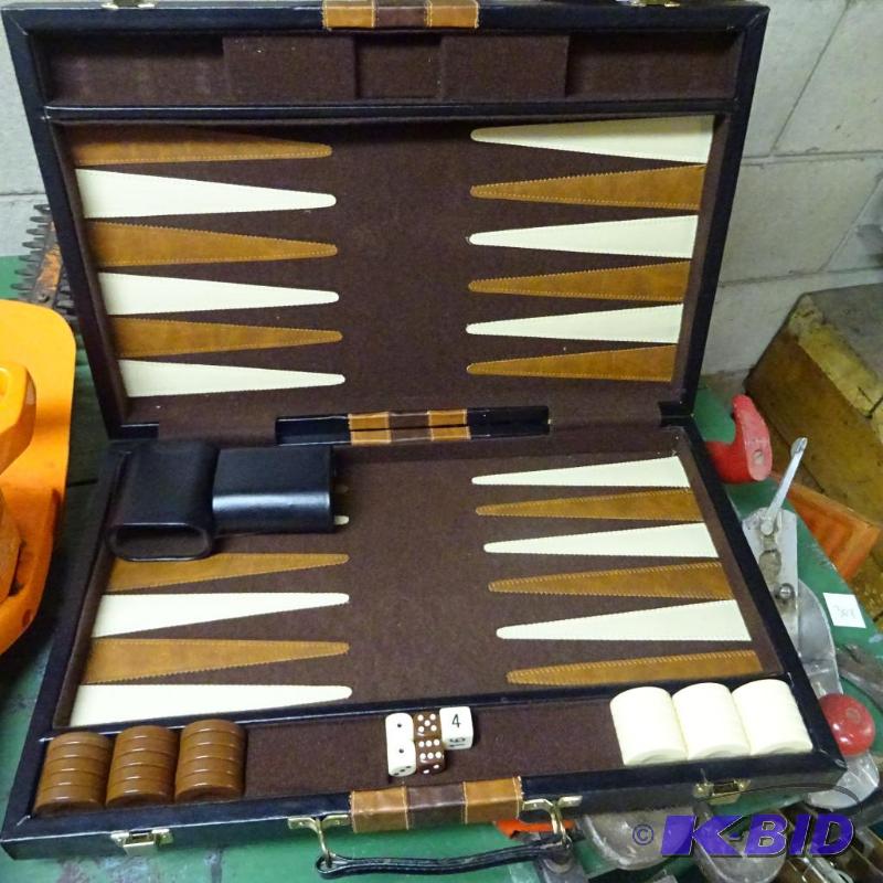 lot 298 image: Game in Portable Case...