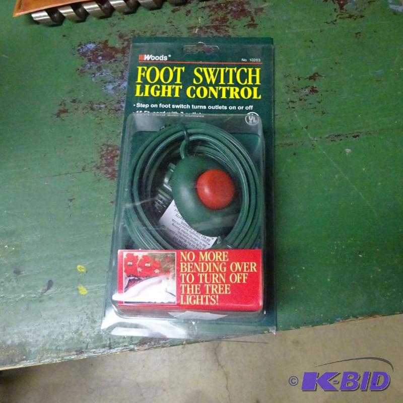 lot 313 image: Foot Switch Light Control...