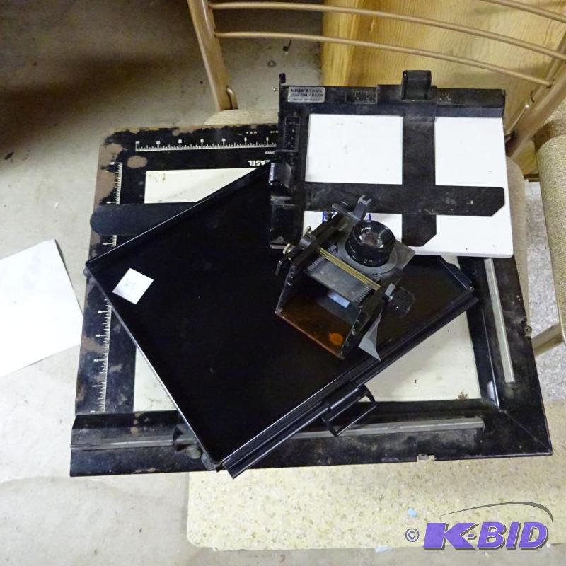 lot 325 image: Misc Photo Equipment...