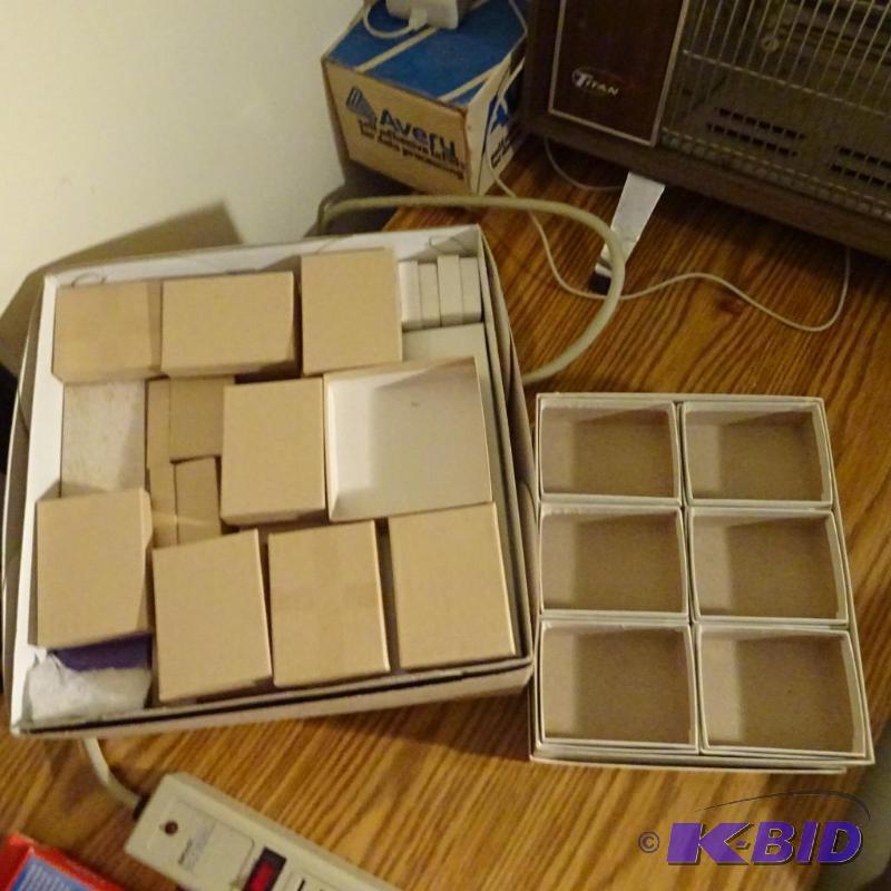 lot 368 image: Misc Different Size Jewelry Boxes...