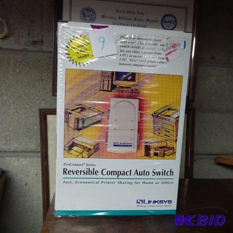 lot 6 image: Pro Connect Series Reversible Compact Auto Sw...