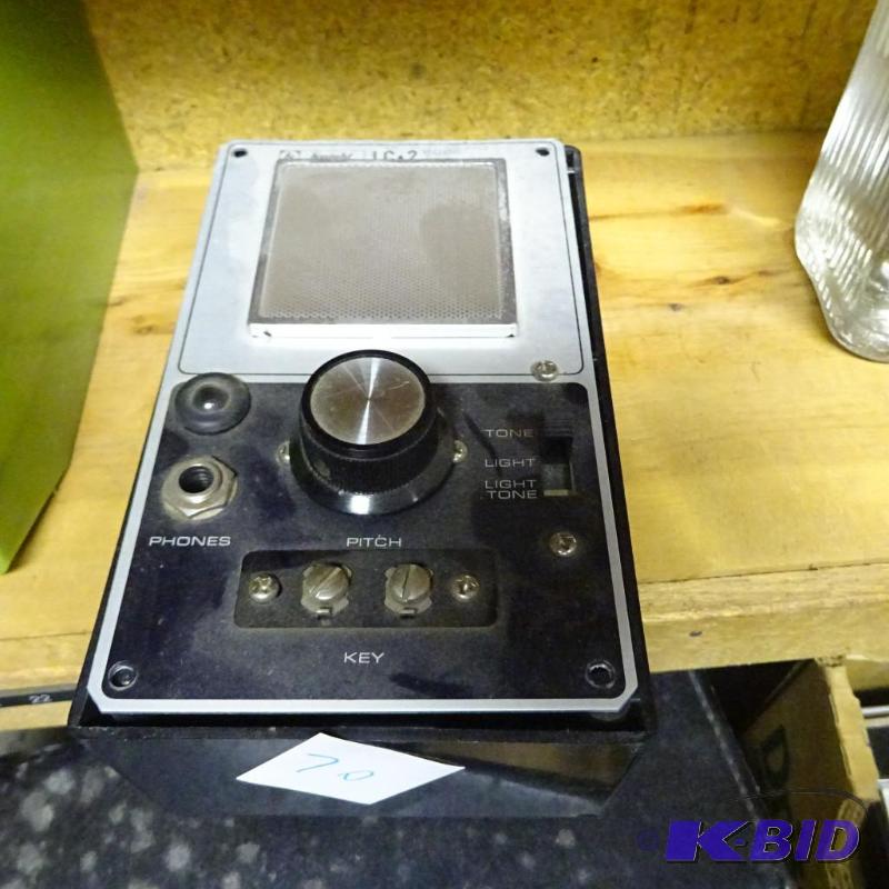 lot 70 image: Knight LC2Code Oscillator...