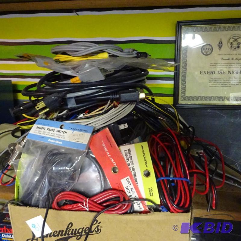 lot 81 image: Box of Misc Wire and Cable....
