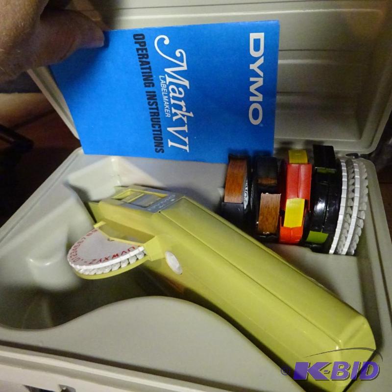 lot 82 image: Dymo Labeling Kit...