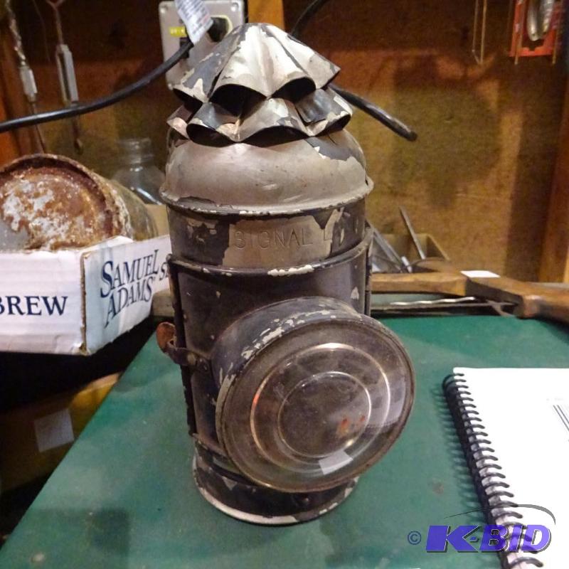 lot 115 image: Vintage Boat Signal Lantern. Kerosene...
