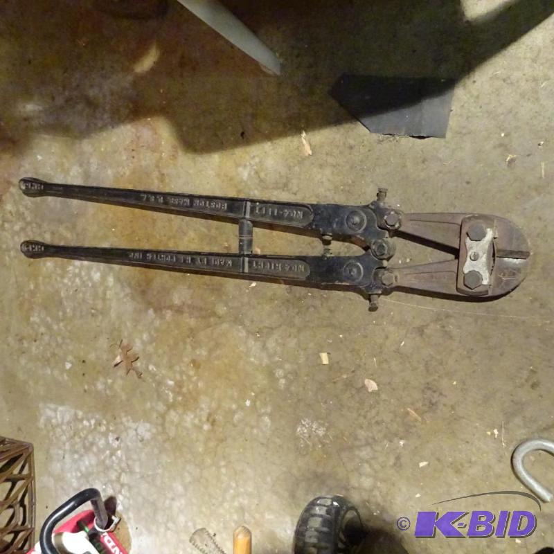 lot 145 image: 43" Bolt Cutter...