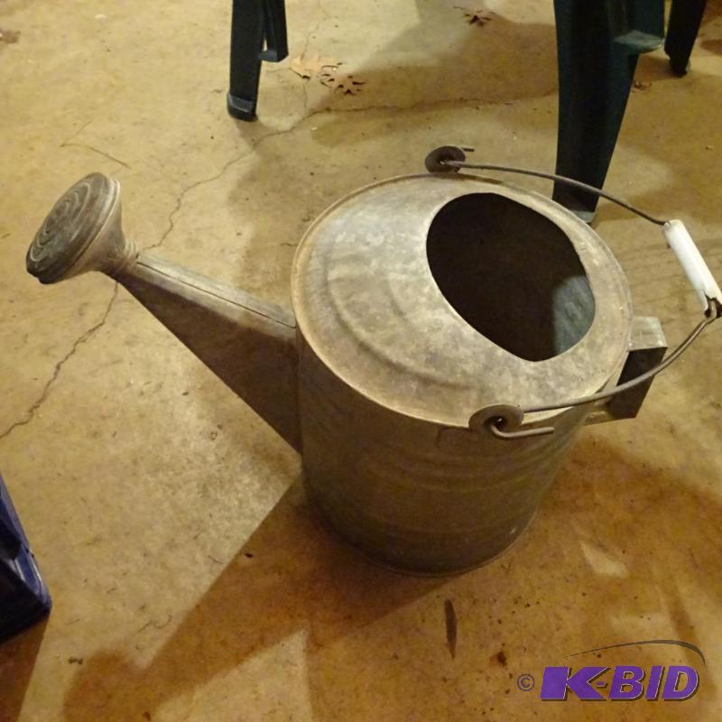 lot 236 image: Vintage Galvanized Watering Can...
