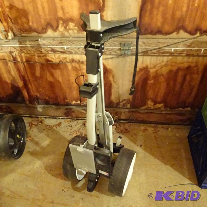 lot 246 image: Gold Life Golf Bag Cart...