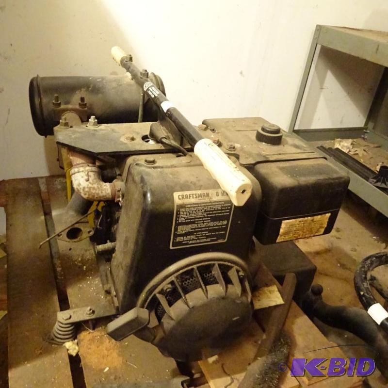 lot 277 image: Craftsman Generator 8 hp 3500 Watt. Missing C...